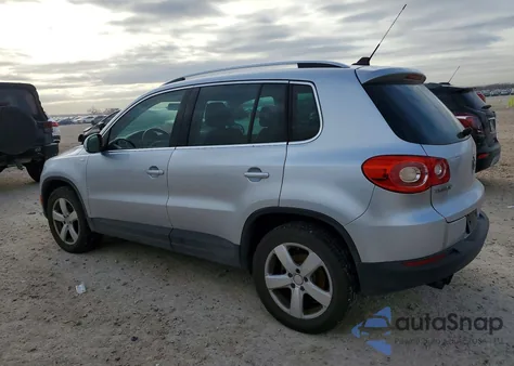 2010 Volkswagen Tiguan S from USA, damaged, VIN WVGAV7AXXAW526754